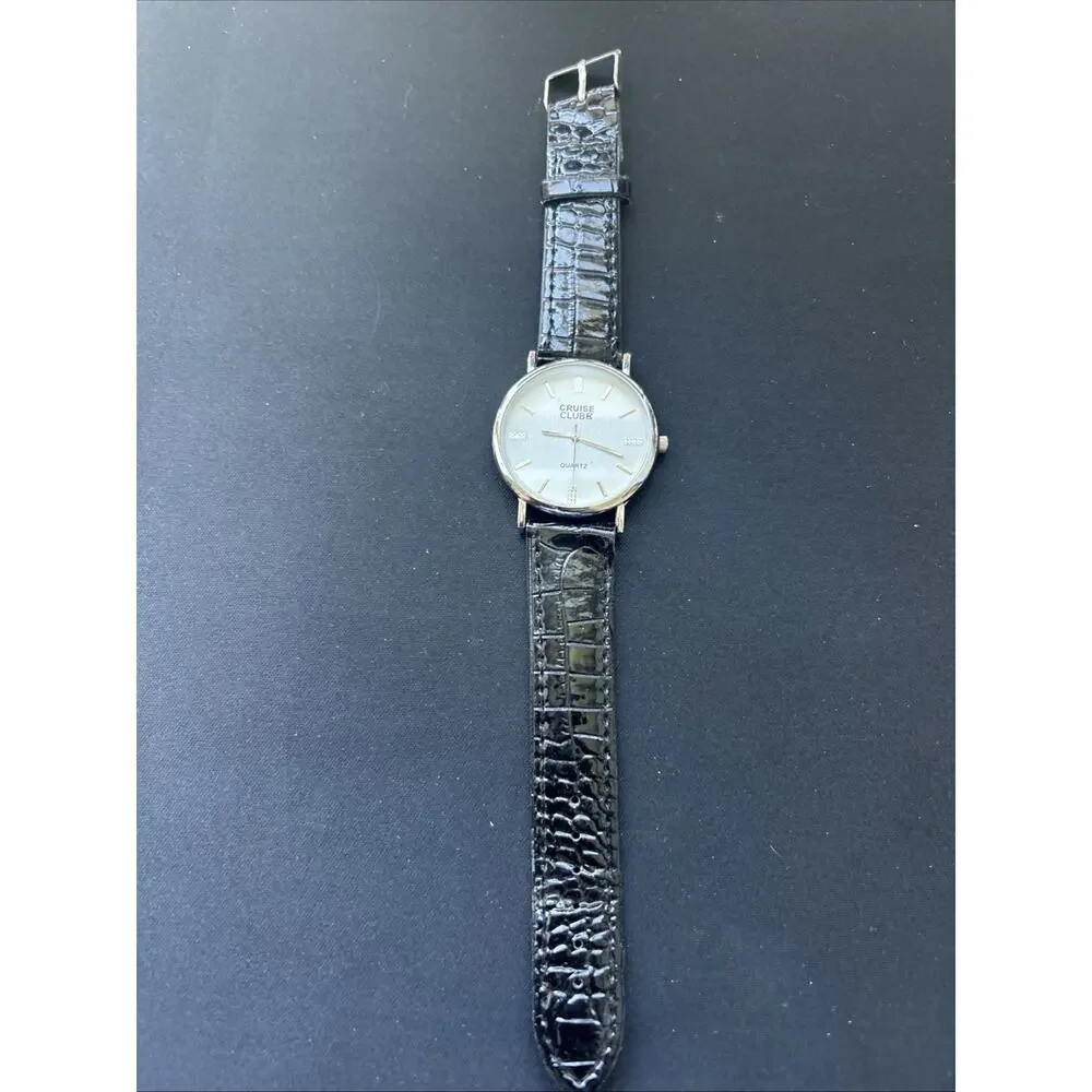 Cruise Club Silver Tone Case White Dial Quartz Watch
